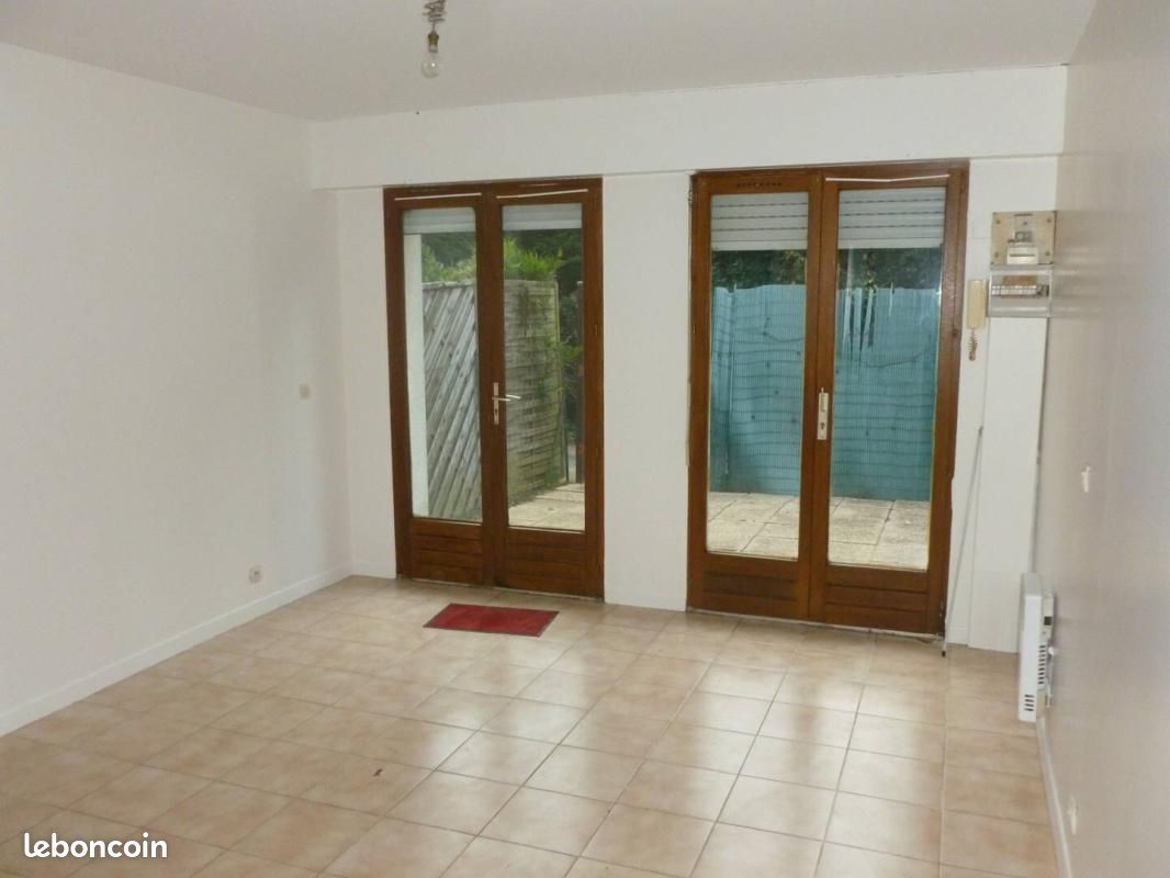 Appartement 1 pièce 24 m² · à Pontault-Combault · 24 m² · 80 000 €