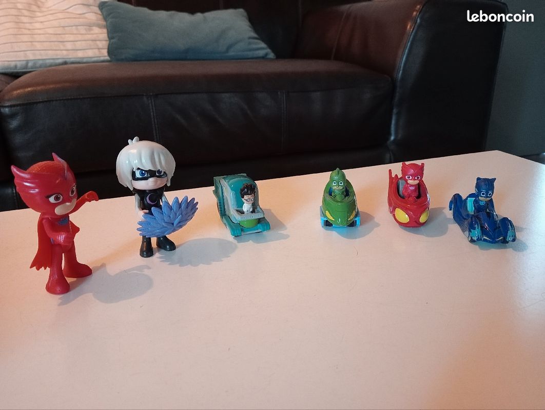 Lot de 6 figurines Pyjamasques (image 1)