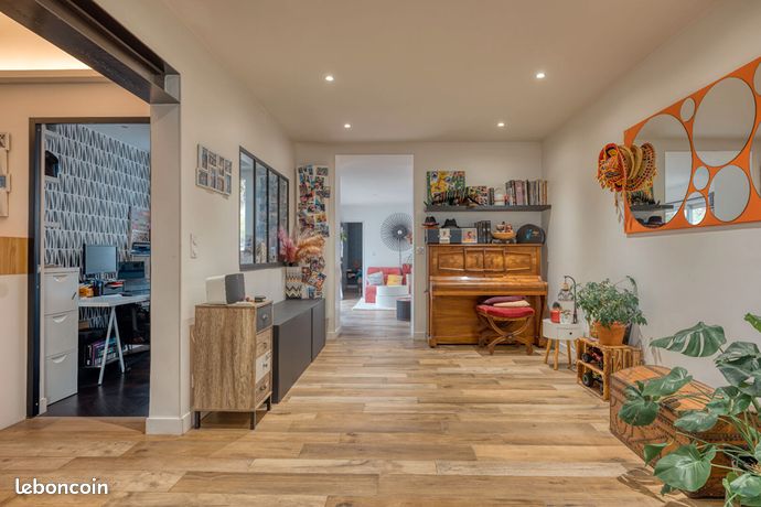 Maison 7 pièces 134 m² — 8