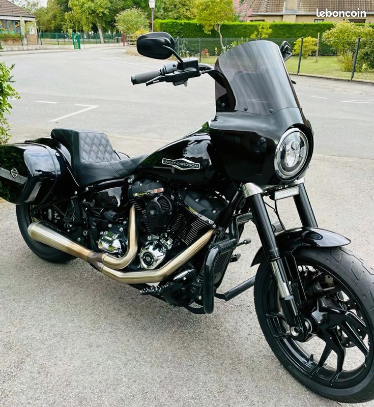 sport-glide-107-club-style-harley-davidson-motos