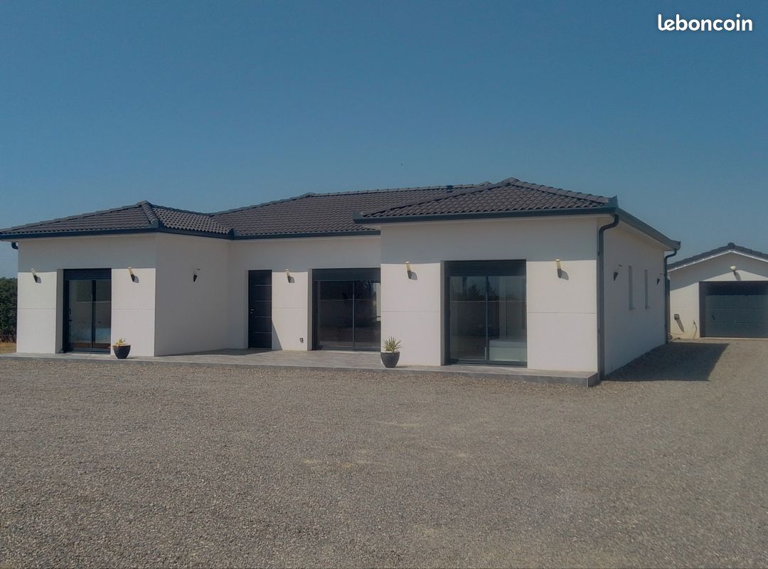 Maison 5 pièces 135 m² · à Villeneuve-de-Rivière · 135 m² · 270 000 €