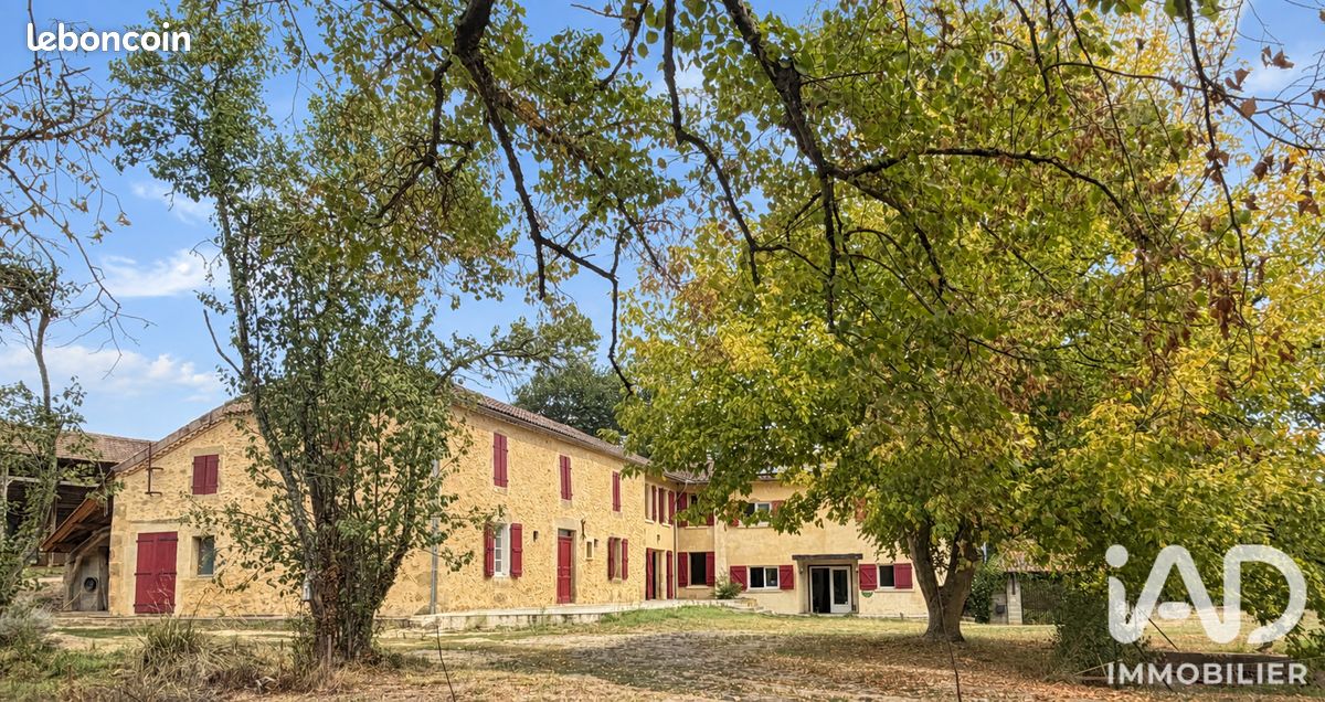 Maison 12 pièces 432 m² · à Marciac · 432 m² · 359 000 €