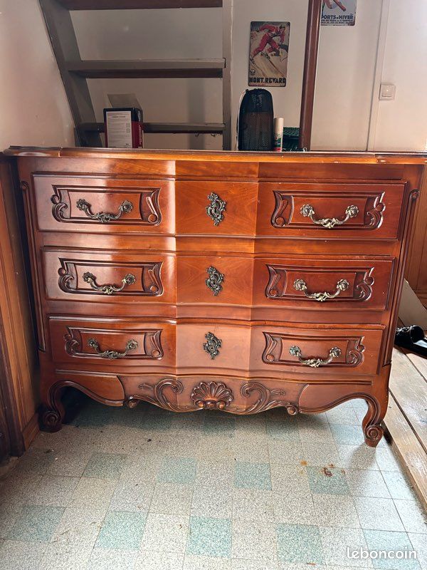 Commode ancienne style Louis XV – 3 tiroirs (image 1)