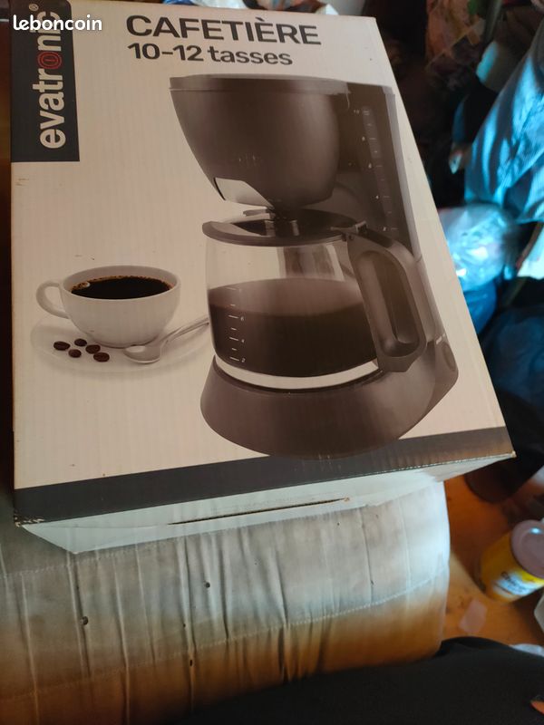 La cafetière a vendre au prix de 17 (image 6)