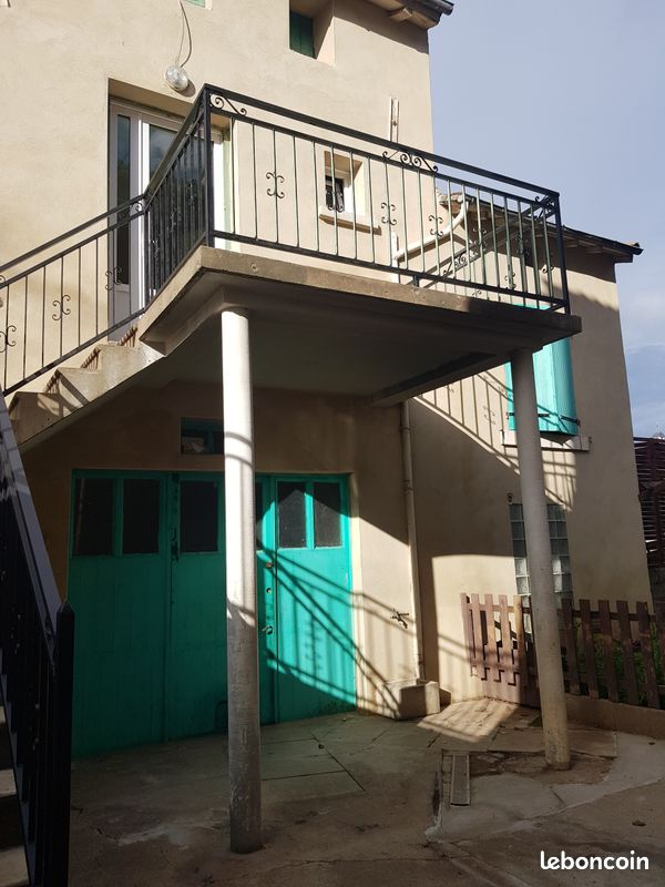 Appartement 6 pièces 154 m² · à Saint-Germain-Lembron · 154 m² · 15 500 €