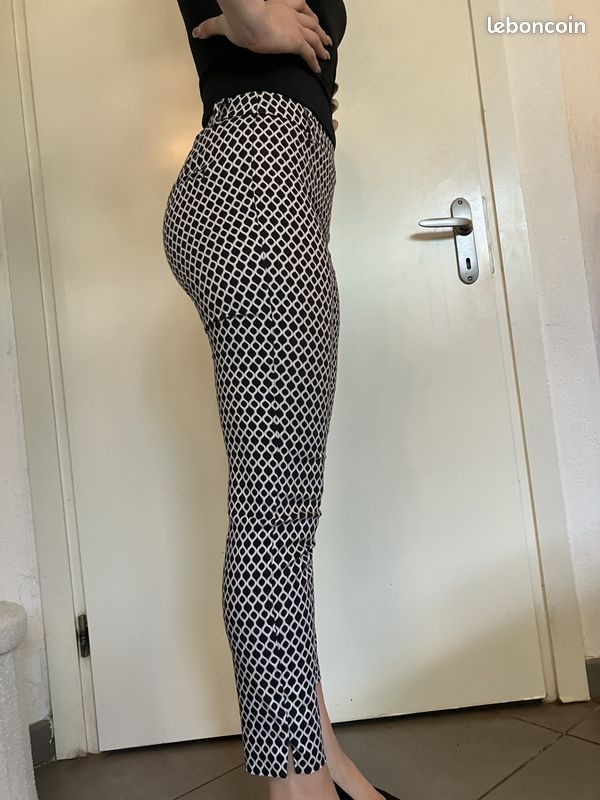 Pantalon noir et blanc - H & M - T.34 (image 3)