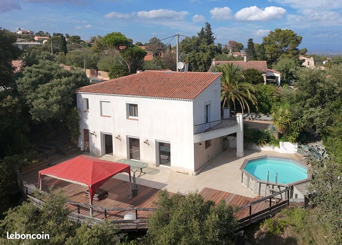 Maison 4 pièces 123 m² · à Fréjus · 123 m² · 770 000 €