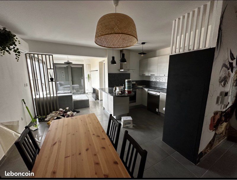 Appartement 2 pièces 50 m² · à Aix-en-Provence · 50 m² · 1 090 €/mois