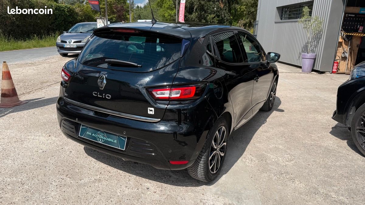 RENAULT Clio IV 4 tce 90 Chx INTENS CLIM REGULATEUR 99 400 Kms (image 3)