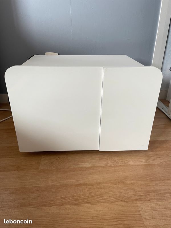 Table de chevet (image 2)