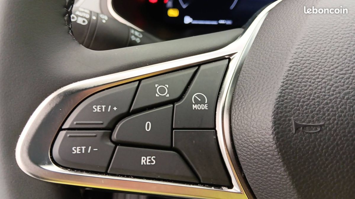 Renault captur e tech full hybrid 145 ch techno (image 22)