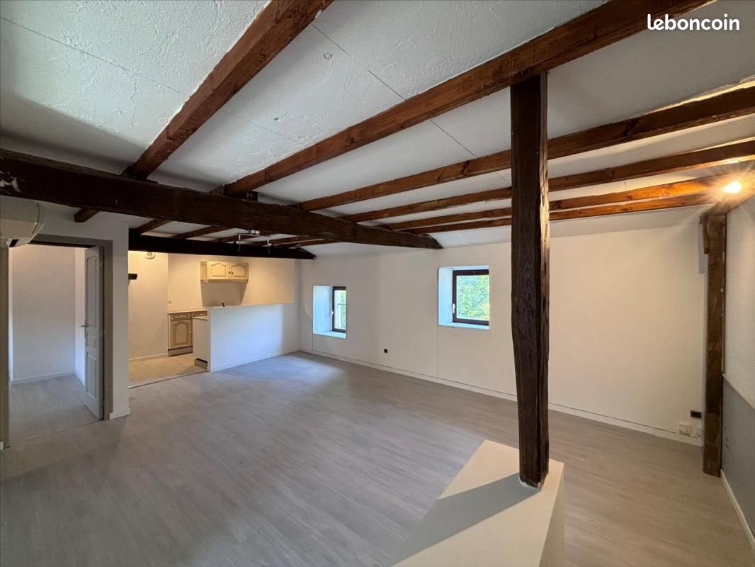 Appartement 2 pièces 58 m² - Yvrac-et-Malleyrand 16110 (image principale 1)
