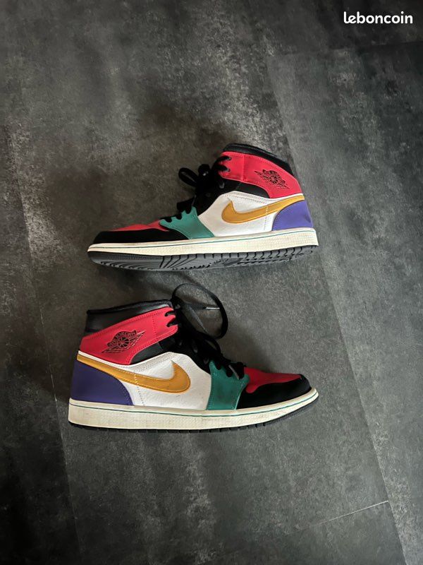 Baskets Air Jordan Mid Bred Multi Color Chaussures