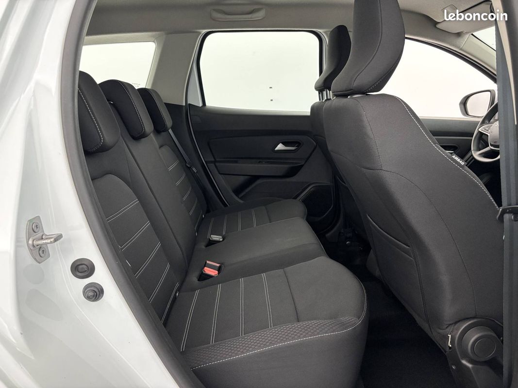 DACIA Duster ECO-G 100 4x2 Expression (image 16)