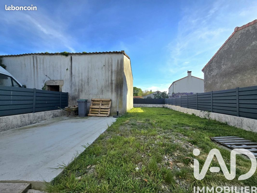 Maison 5 pièces 102 m² · à Les Brouzils · 102 m² · 177 000 €