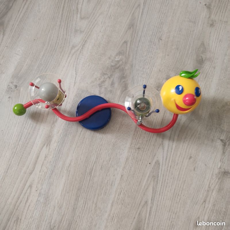 Suspension plafonnier chambre d'enfant décoration éclairage multicolore (image 3)