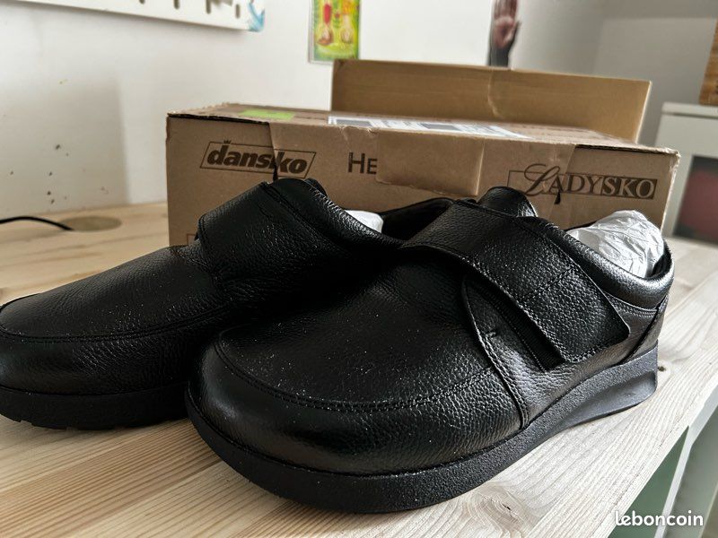 Paire chaussures Helvesko (image 1)