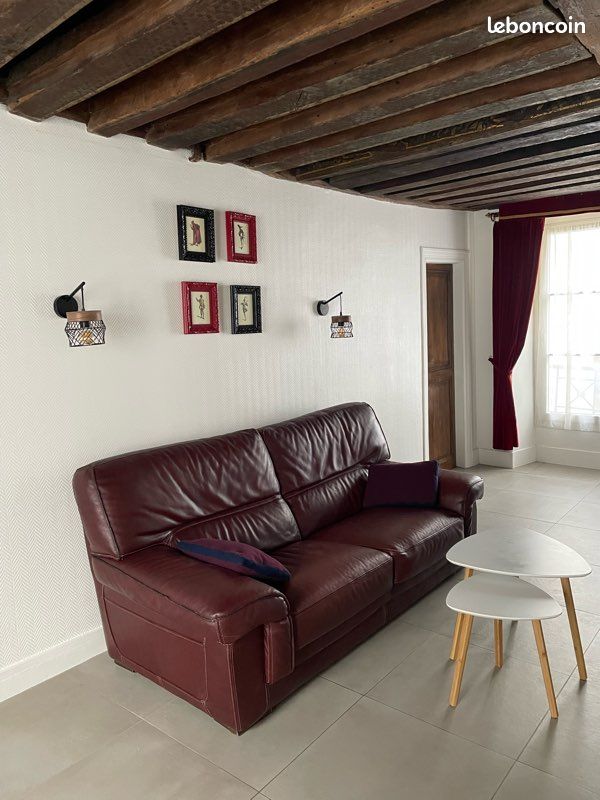 Appartement 3 pièces 56 m² · à Paris · 56 m² · 2 100 €