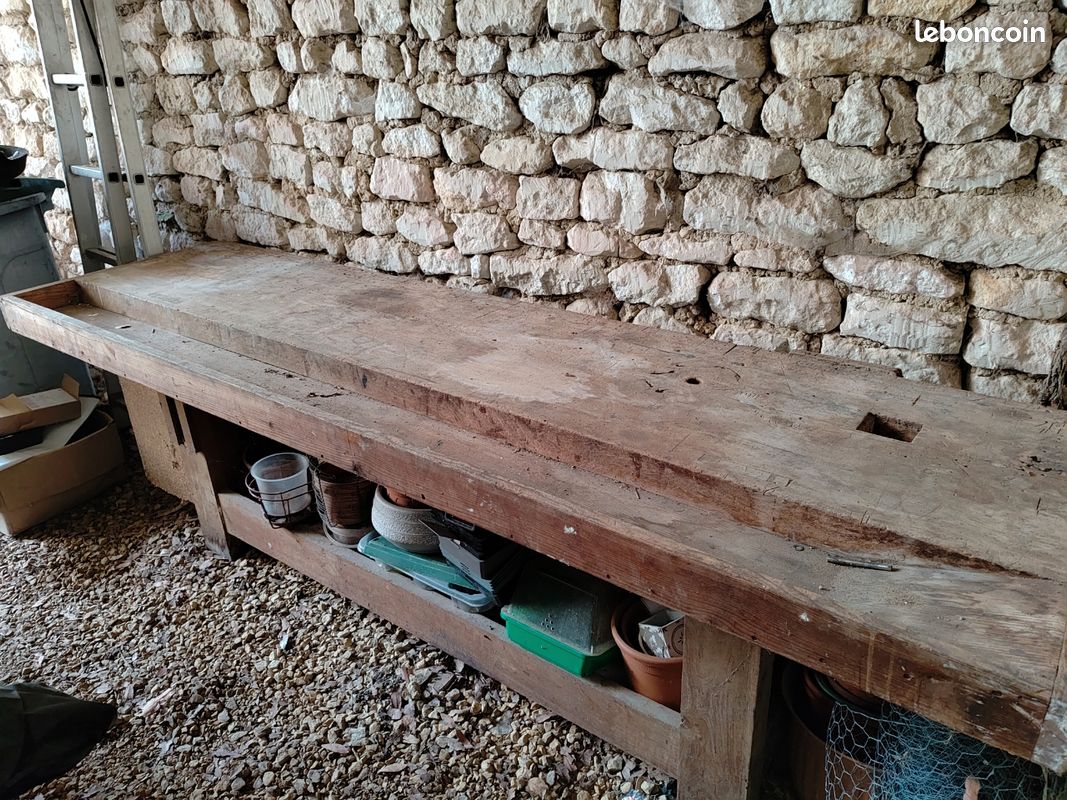 Bel établi ancien (image 2)