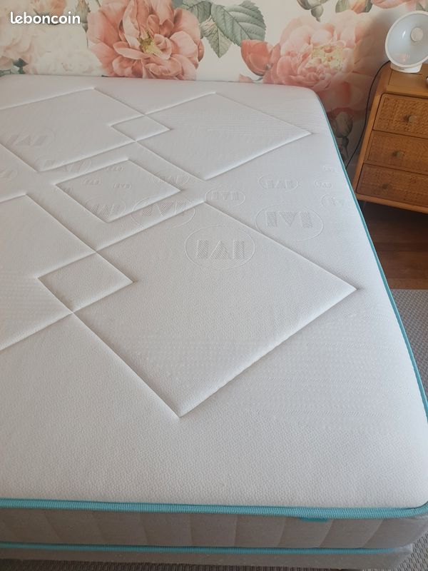 Matelas et sommier tapissier (image 4)