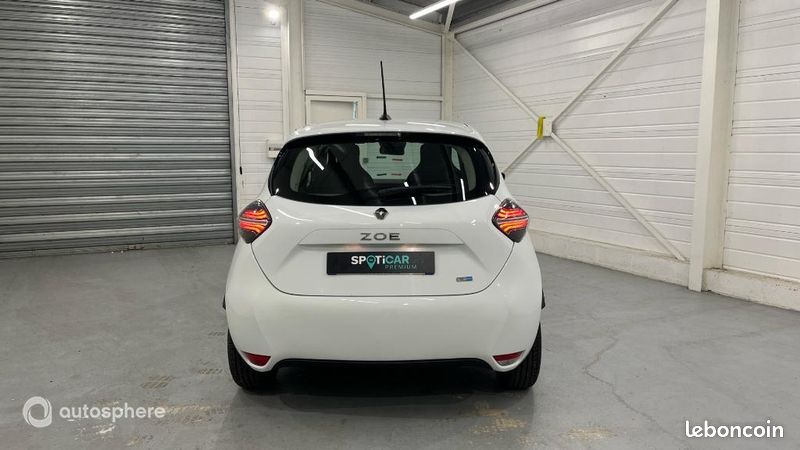 Renault Zoé E-Tech Life charge normale R110 Achat Intégral - 21 (image 6)