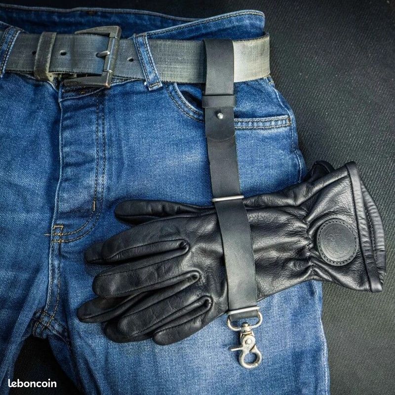 Porte-gants de moto