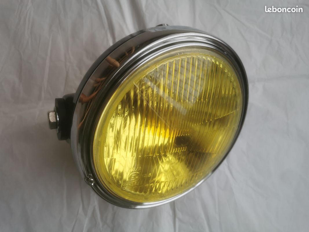KAWASAKI KH 500 / 750 H2 / 900Z - Phare avant complet (image 1)