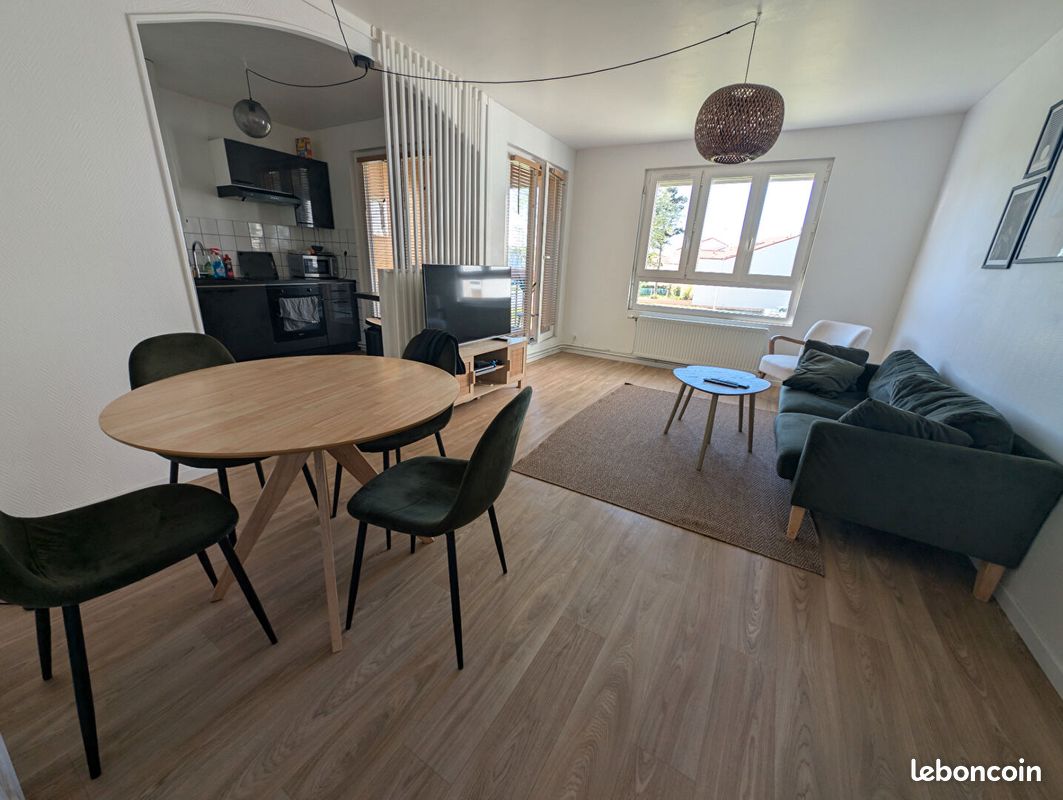 Appartement 4 pièces 83 m² · à Poitiers · 83 m² · 1 200 €