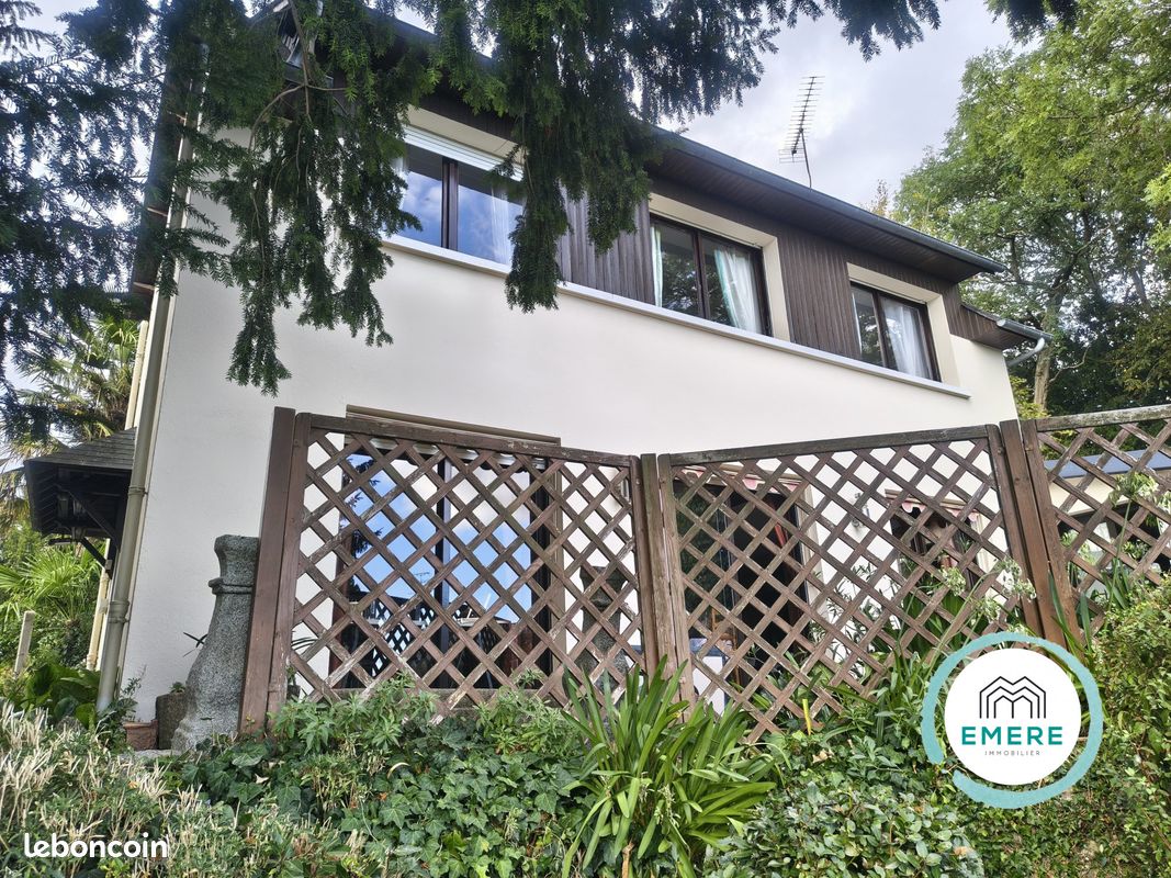Maison 8 pièces 133 m² · à Pontorson · 133 m² · 253 000 €