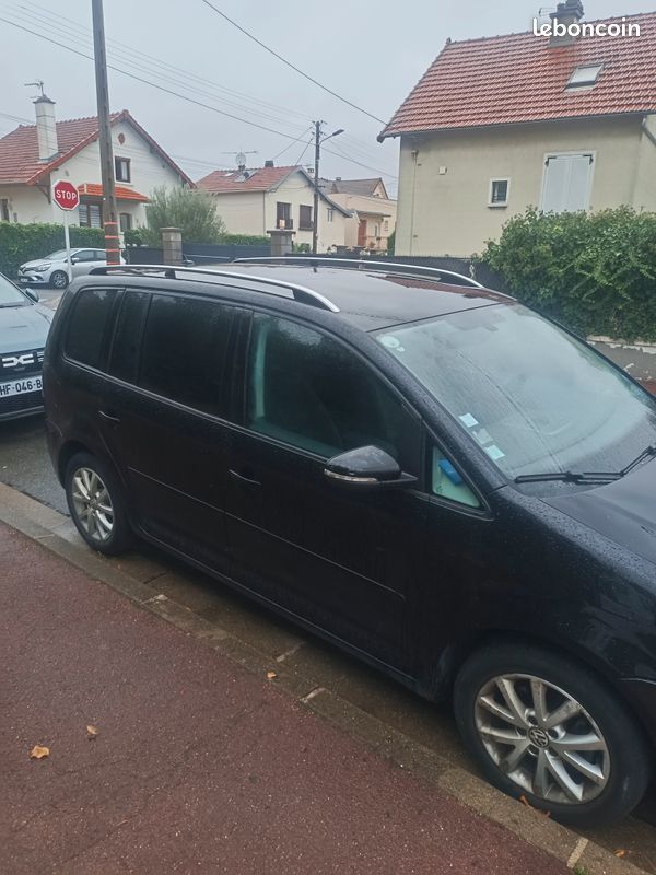 Volkswagen Touran phase 2 (image 1)