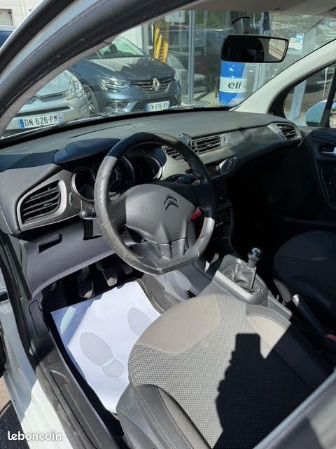 Citroen C3 1.0 VTI Confort (image 11)