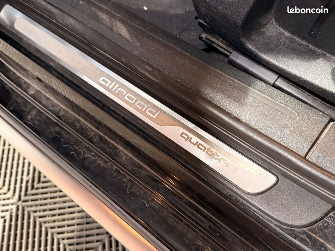 AUDI A4 ALLROAD QUATTRO 2.0 TDI 177 DPF Ambiente (image 22)
