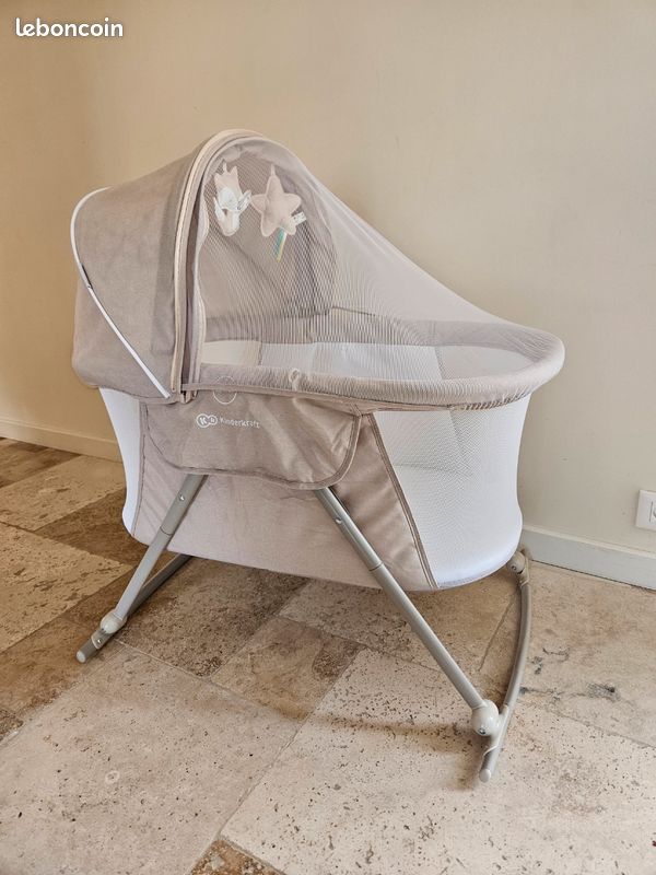 Lit balancelle bébé (image 1)