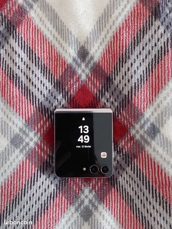 Galaxy Flip 5 Samsung (image 2)
