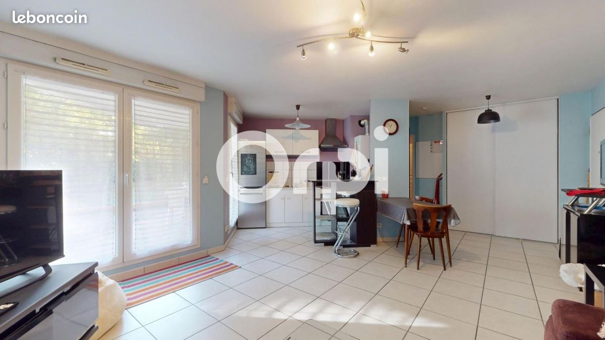 Appartement 3 pièces 63 m² · à Bron · 63 m² · 1 105 €/mois