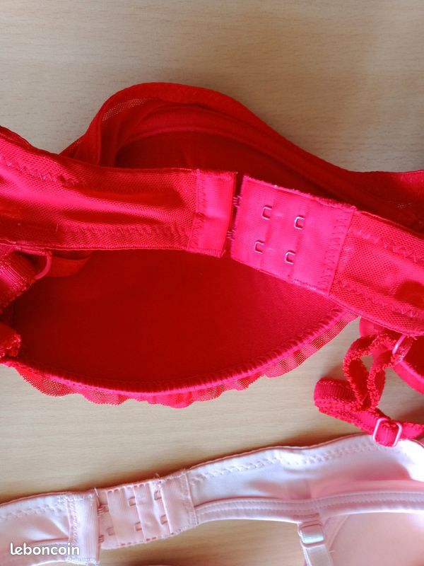 Lot de 4 soutien gorge TBE 85 B rose pâle (image 2)