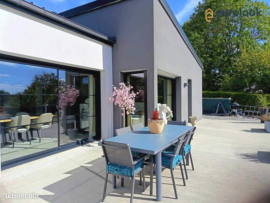 Maison 6 pièces 125 m² · à Réminiac · 125 m² · 330 000 €
