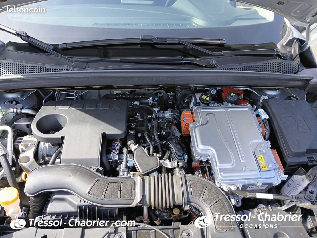 RENAULT Captur E-Tech hybride 145 Equilibre (image 27)