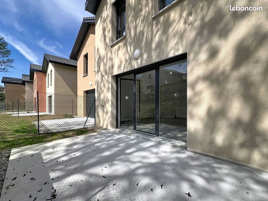 Maison 5 pièces 96 m² · à La Ravoire · 96 m² · 385 000 €