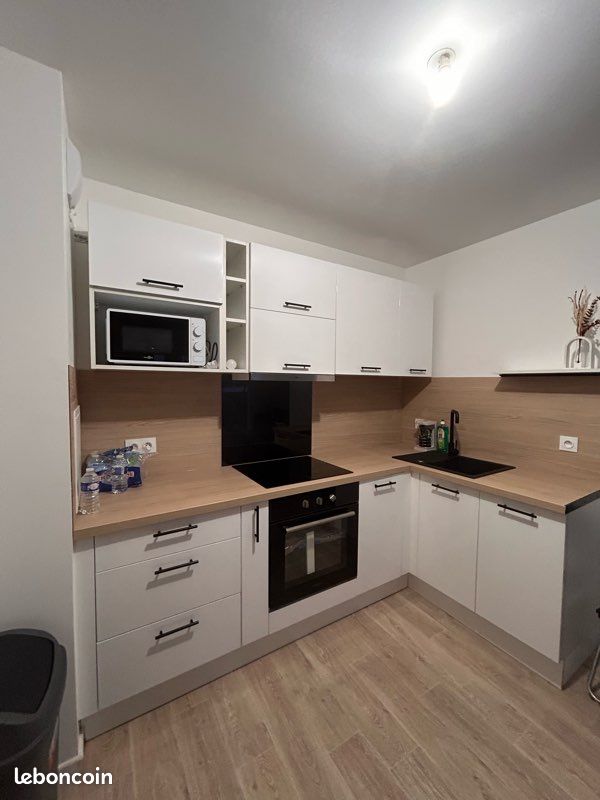 Appartement 3 pièces 57 m² · à Corbeil-Essonnes · 57 m² · 1 250 €/mois