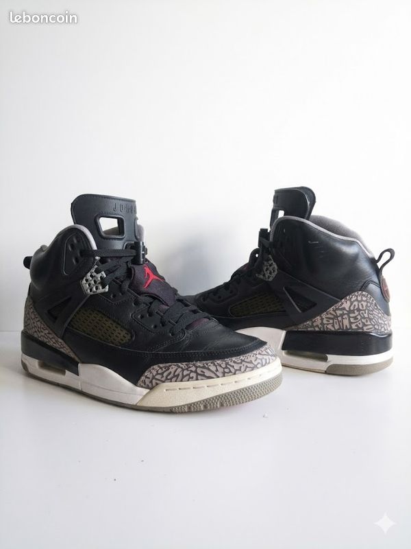 Nike Air Jordan Spizike Noire/grise Taille 45 (image 2)