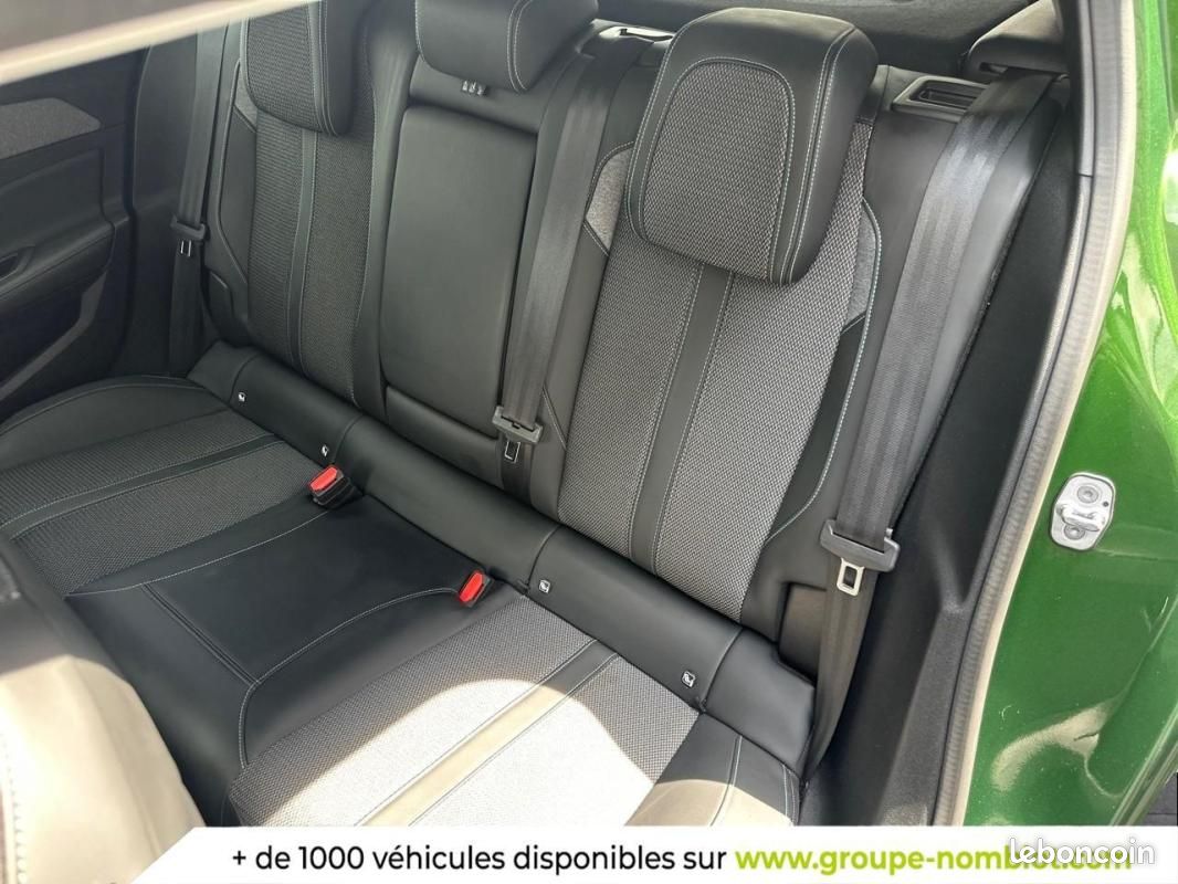 Peugeot 308 PHEV 180 e-EAT8 Allure (image 12)