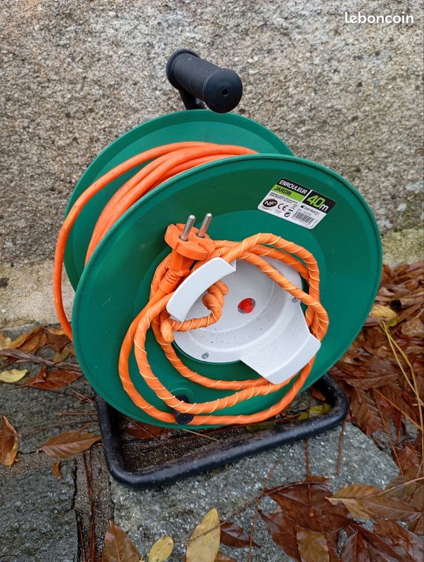 Enrouleur électrique De Jardin 40m – Pratique Et Sécurisé Avec Disjoncteur Thermique