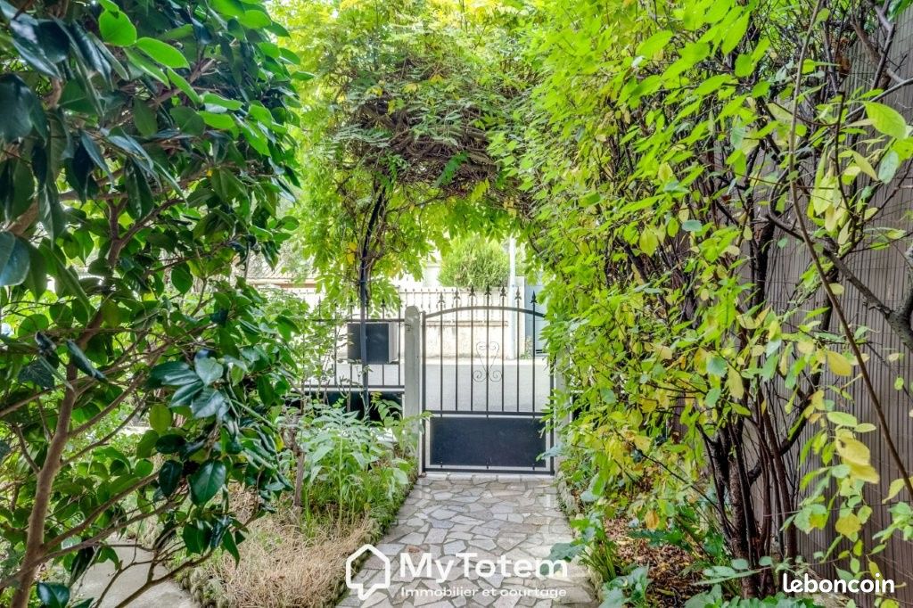 Maison 5 pièces 86 m² · à Montmagny · 86 m² · 315 000 €