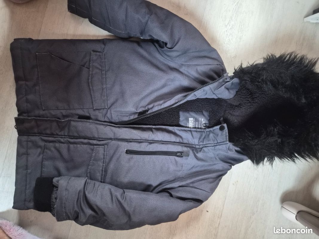 Lot vêtements taille 8 ans (image 5)