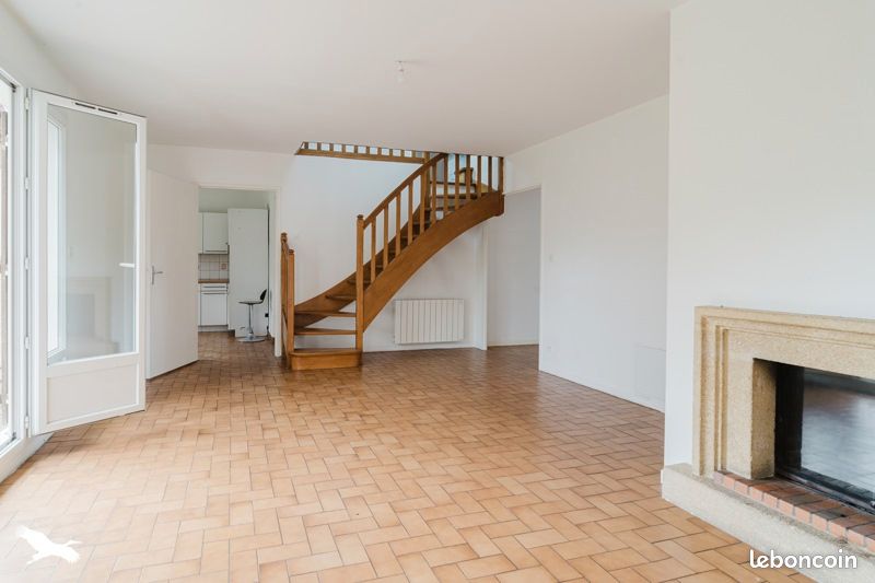 Maison 5 pièces 92 m² · à Meyzieu · 92 m² · 374 000 €