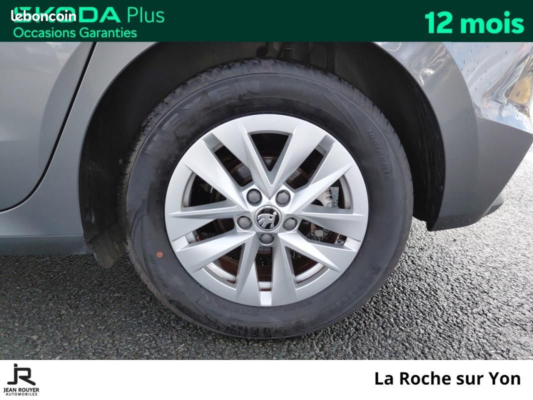 Skoda Fabia 1.0 MPI 80 ch BVM5 Selection (image 9)