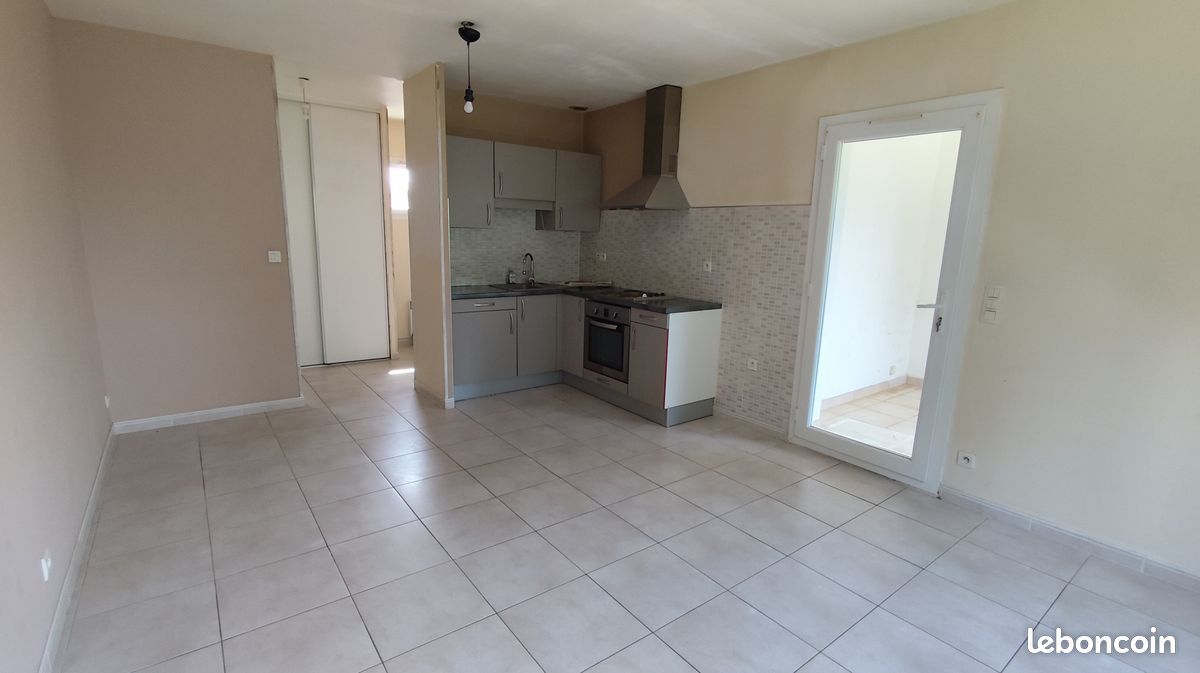 Appartement 2 pièces 45 m² · à Saint-Gervasy · 45 m² · 112 000 €