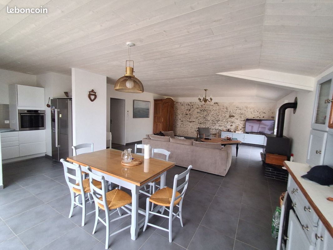 Maison a louer challans - 5 pièce(s) - 130 m2 - Surfyn