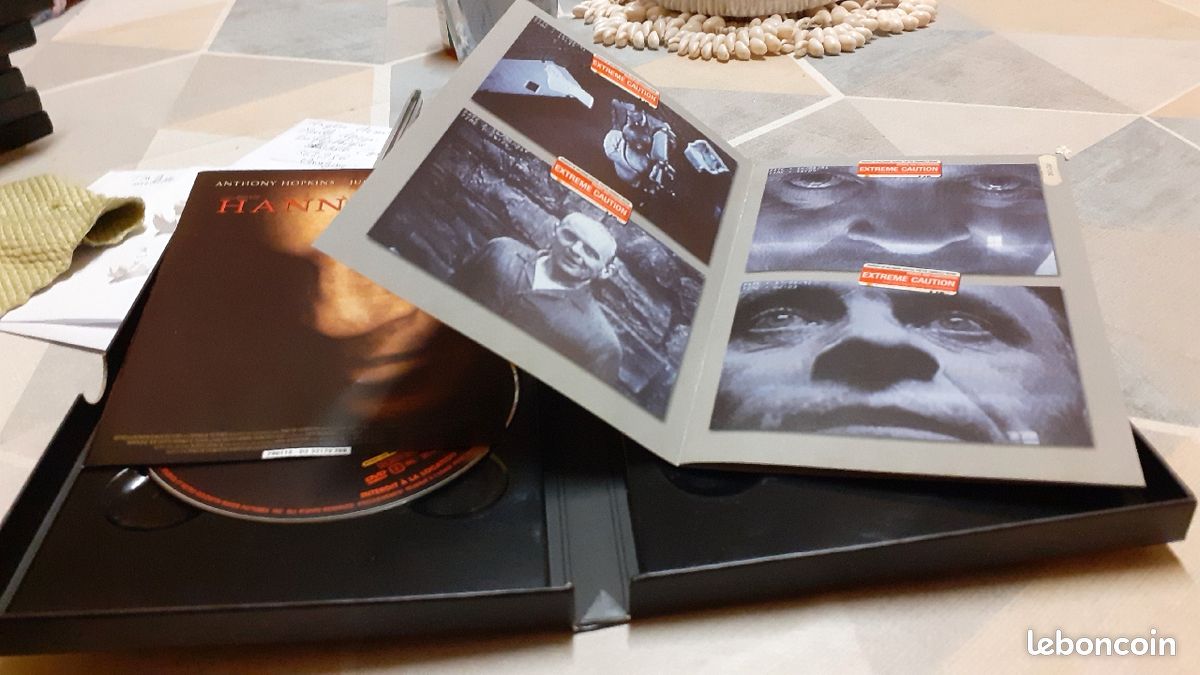 DVD VIDÉO HANNIBAL ANTHONY HOPKINS pochette rigide cartonné bonne qualité (image 4)